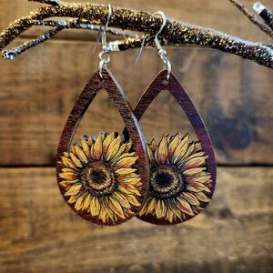 B1G1! Autumn Sunflower Earrings!